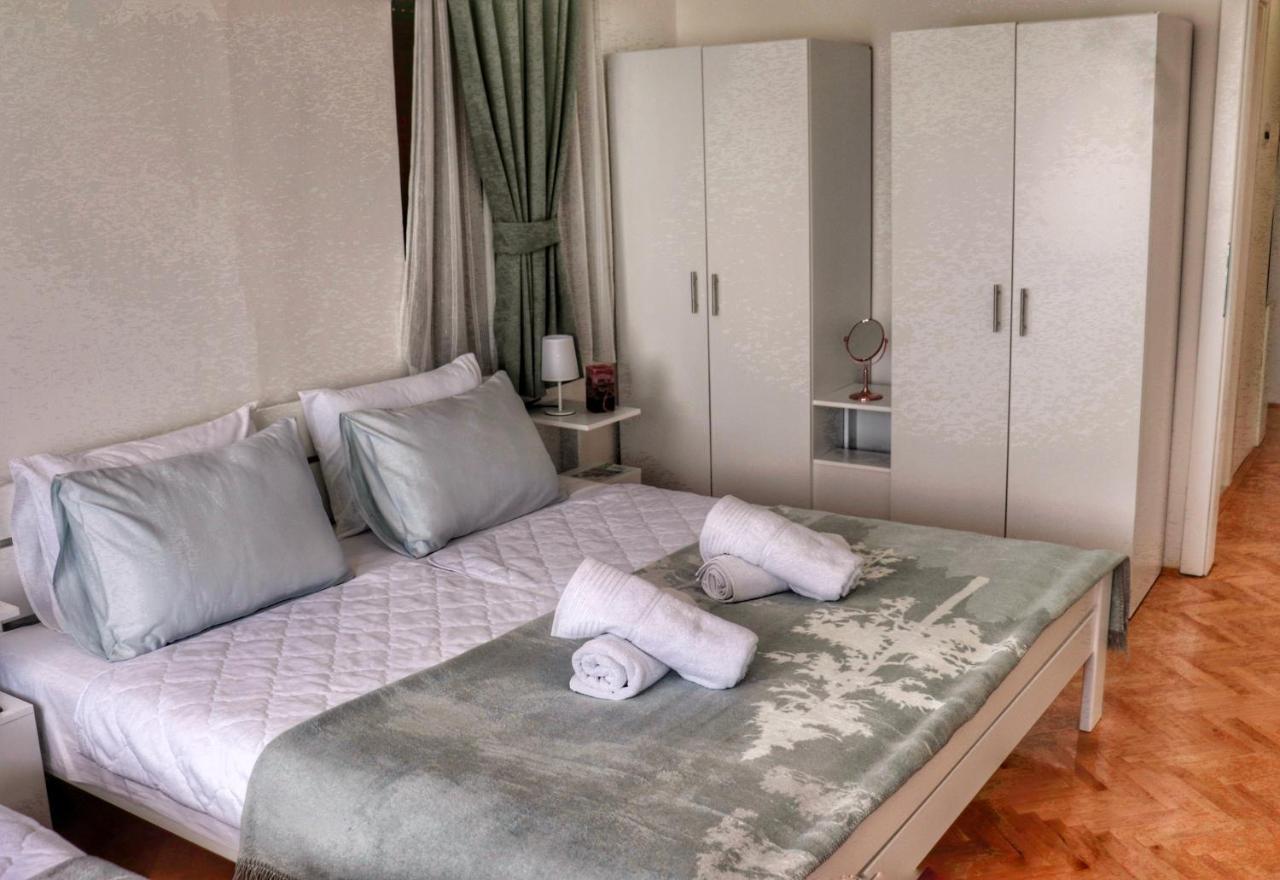 Nadia Apartment Ohrid With Lake View Exterior photo